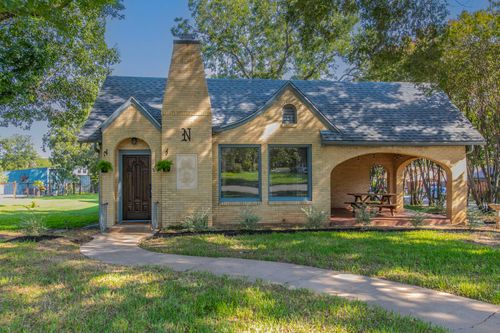 2726 Sanger Ave, Waco, TX, 76707-3378 | Card Image