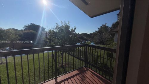 9788-9788 Nob Hill Ct, Sunrise, FL, 33351-4600 | Card Image