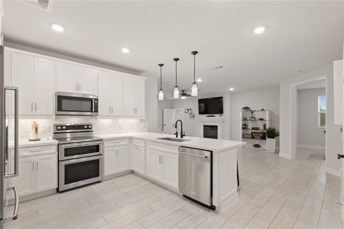 apt-1307-6804 Westview Dr, Houston, TX, 77055-6905 | Card Image