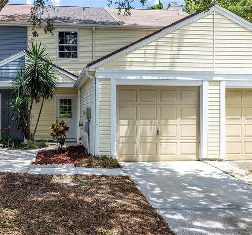 6211 Oak Cluster Cir, TAMPA, FL, 33634-2346 | Card Image