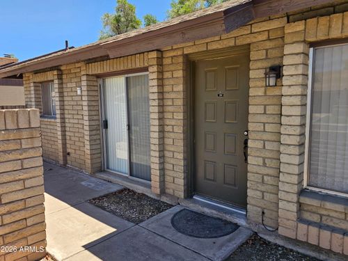 104-35 W Concorda Drive, Tempe, AZ, 85282 | Card Image