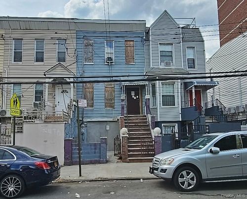 2307 Cambreleng Ave, Bronx, NY, 10458-8304 | Card Image