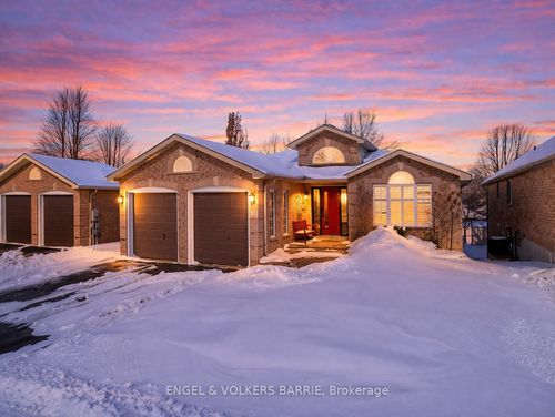 302 Livingstone St E, Barrie, ON, L4M6P3 | Card Image