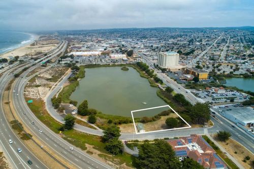 208 Roberts Ave, Seaside, CA, 93955 | Card Image