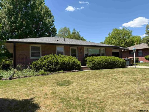 4615 S 43rd St, Lincoln, NE, 68516-1143 | Card Image