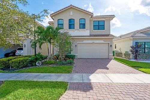 8870 Nw 37th Dr, Coral Springs, FL, 33065-3081 | Card Image
