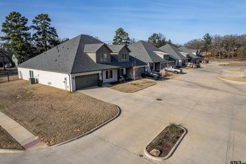6854 Lazy Vale Ct, Tyler, TX, 75703-6168 | Card Image