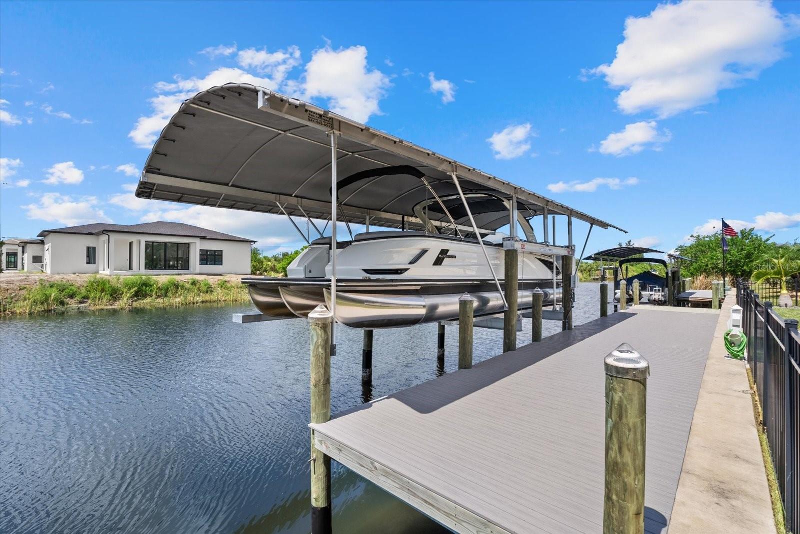 Residential in PORT CHARLOTTE 3