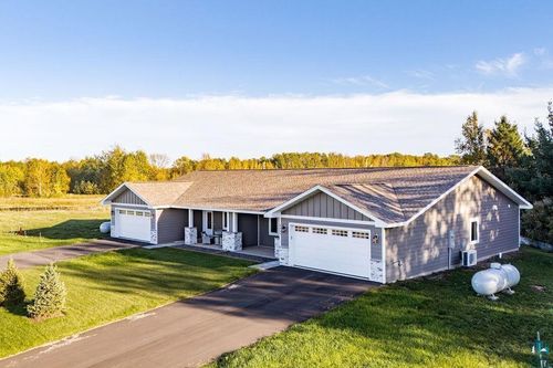 4450 E Moose Horn Dr, Moose Lake, MN, 55767 | Card Image
