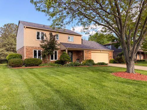 816 Westgate Dr, Anderson, IN, 46012-9376 | Card Image