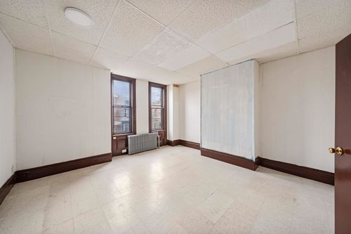 73 Virginia Ave, Jersey City, NJ, 07304-2219 | Card Image