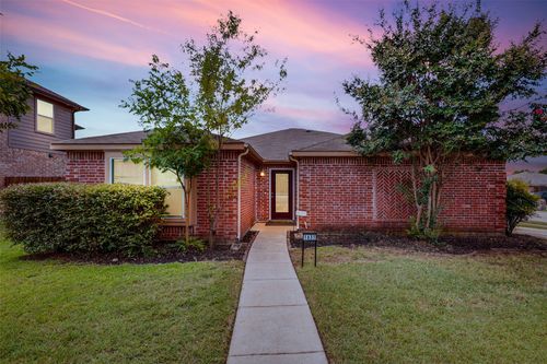1631 Emily Ln, Seagoville, TX, 75159-5306 | Card Image