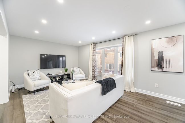 458 Pozbou Cres, House other with 6 bedrooms, 4 bathrooms and 2 parking in Milton ON | Image 10